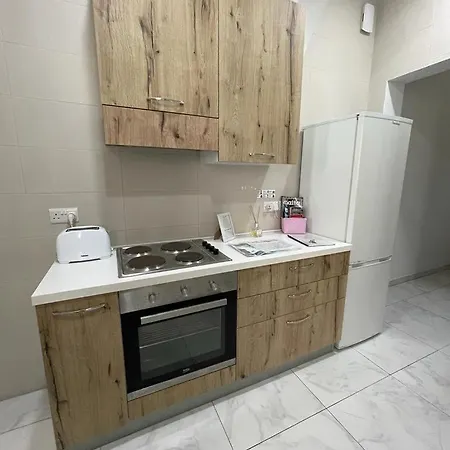 Apartamento Cosy Away From *