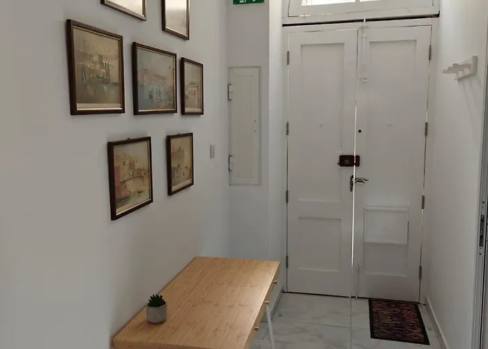 Cosy Away From * Hamrun