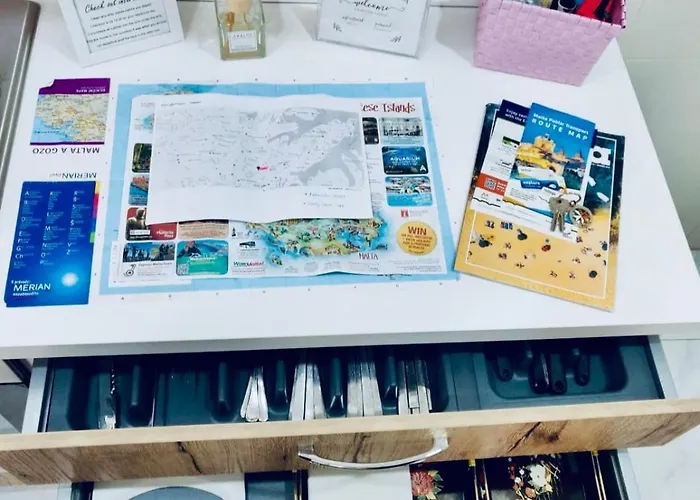 Cosy Away From דירה