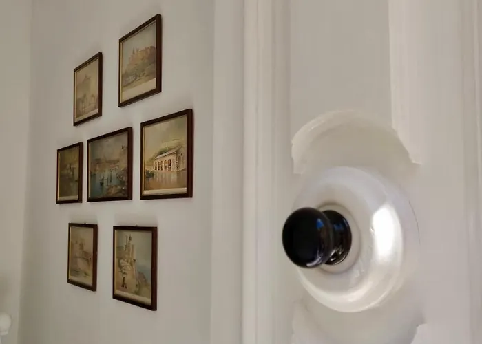 Cosy Away From 아파트 Hamrun